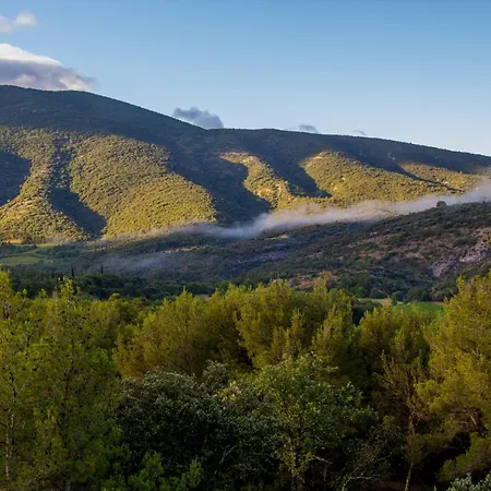 A Mont Nos Hotes 2 Villa
