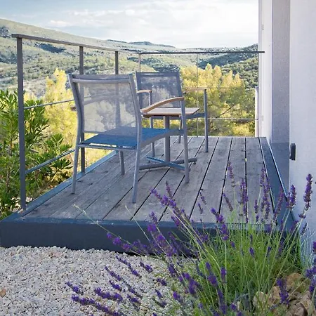 A Mont Nos Hotes 2 * Mollans-sur-Ouveze